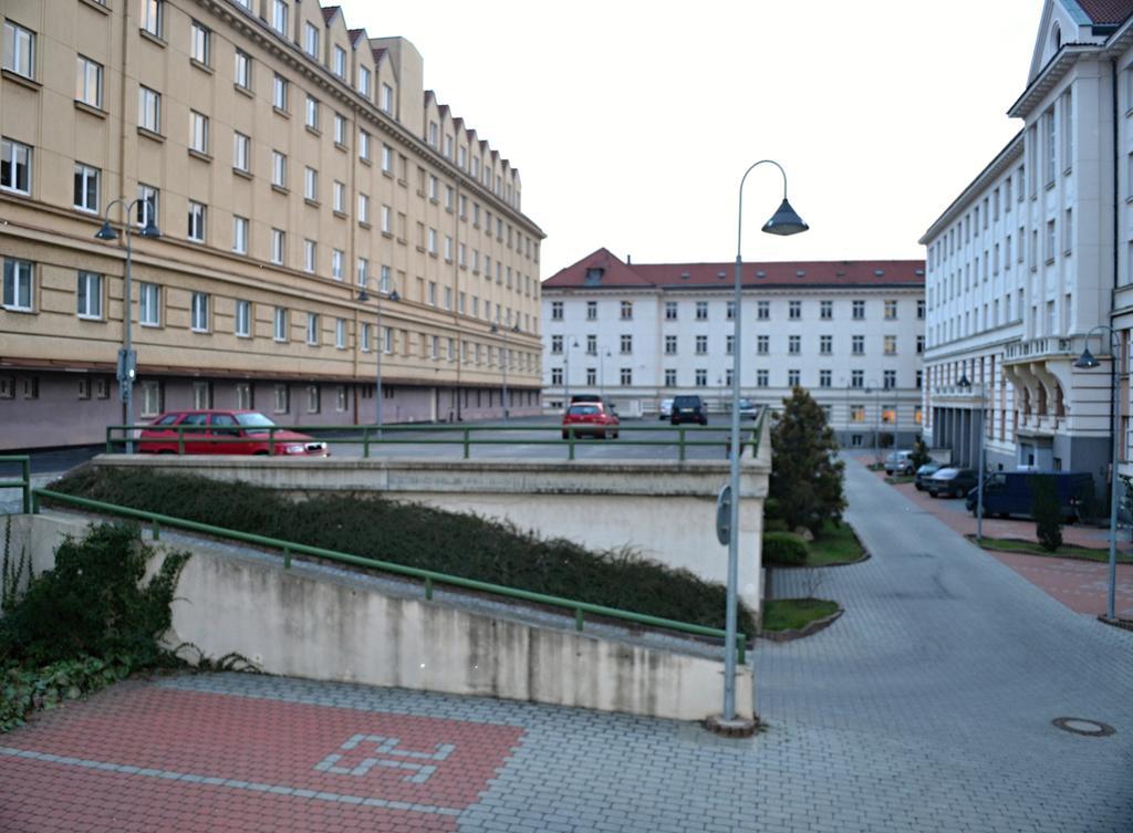 Hotel Masarykova Kolej à Prague Extérieur photo