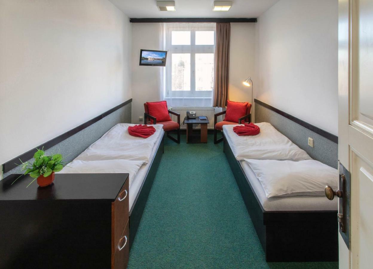 Hotel Masarykova Kolej à Prague Extérieur photo